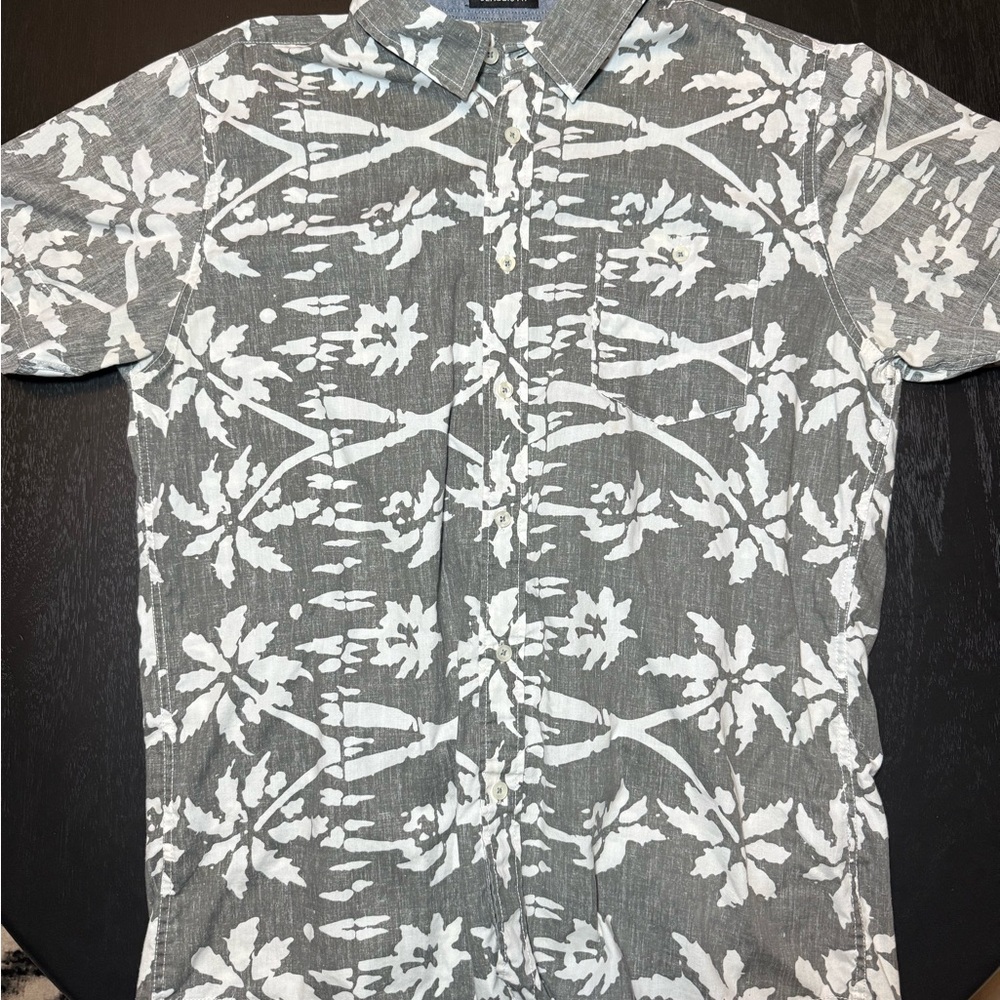 Carbon Gray and White Patterned Shirt